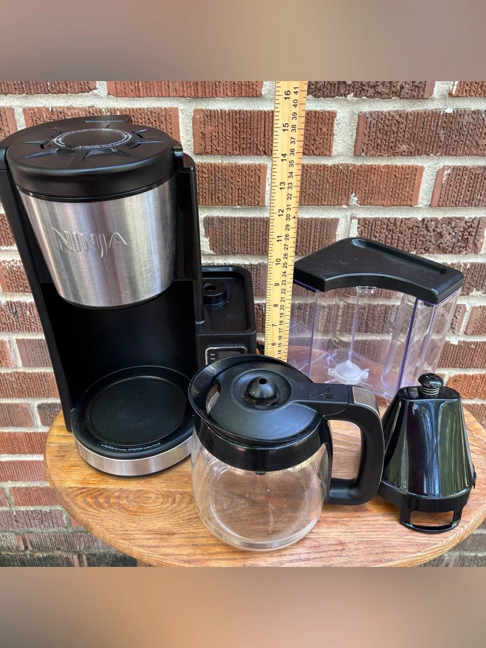 Ninja CE200 69 12-Cup Programmable Filter Coffee Maker 60 oz Silver/Black Works